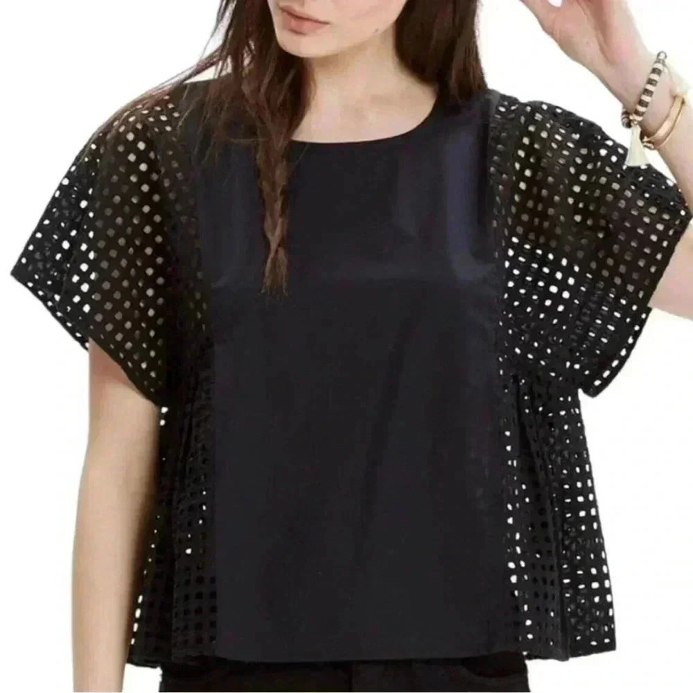 2/20 Madewell Black Cropped Eyelet Top - Women’s XS